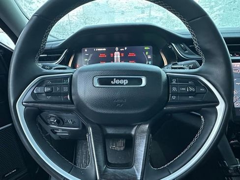 Used 2022 Jeep Grand Cherokee Limited 4xe image 20