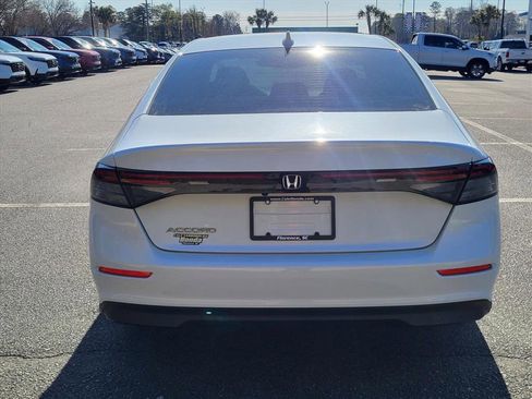 Used 2023 Honda Accord LX image 3