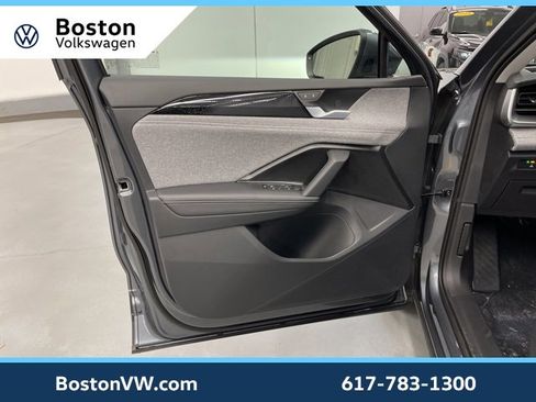 New 2026 Volkswagen Tiguan S image 26