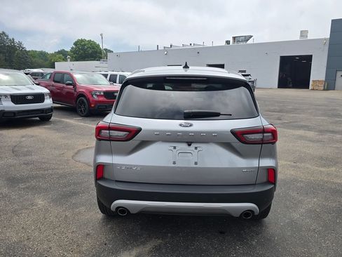 Certified 2023 Ford Escape Active w/ Tech Pack #2 AWD/4WD image 4