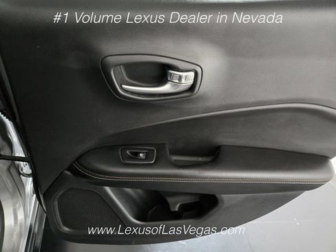 Used 2020 Jeep Compass Latitude FWD image 20