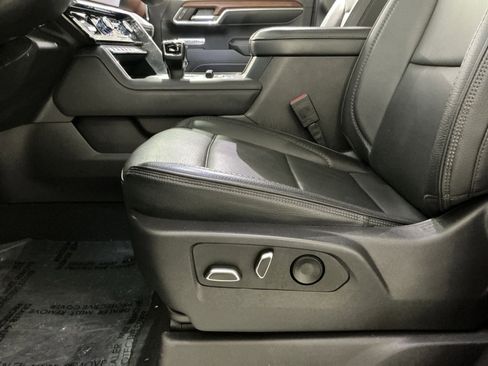 Used 2023 GMC Sierra 1500 Denali w/ Denali Reserve Package image 22