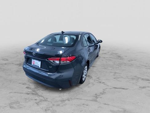 Certified 2024 Toyota Corolla LE image 9