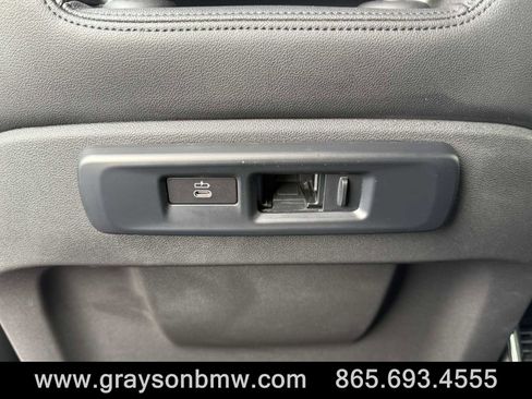 Used 2020 BMW X5 xDrive40i w/ Convenience Package image 32