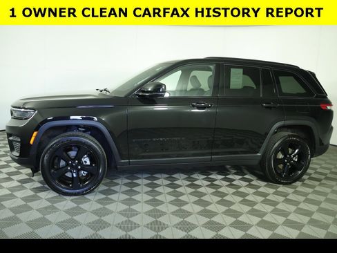 Used 2022 Jeep Grand Cherokee Altitude image 4
