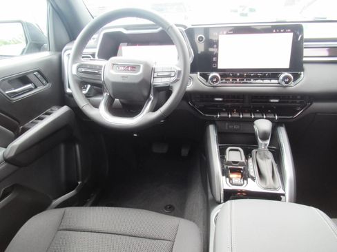 New 2026 GMC Canyon Elevation w/ Convenience Package RWD image 15