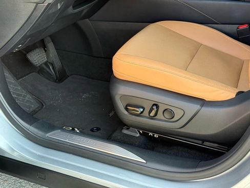 Certified 2023 Lexus RX 350 Premium w/ Accessory Package (Z1) image 26