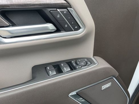 New 2026 Chevrolet Silverado 2500 LTZ w/ LTZ Convenience Package image 6