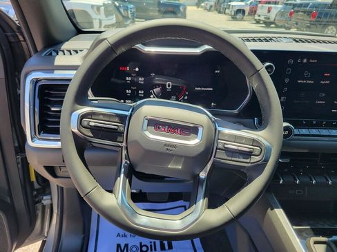 New 2026 GMC Canyon Elevation w/ Convenience Package RWD image 11