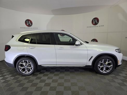 Used 2023 BMW X3 xDrive30i w/ Convenience Package image 3