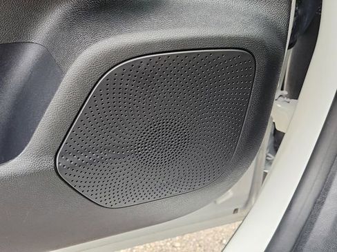 Used 2023 Lincoln Corsair FWD image 17