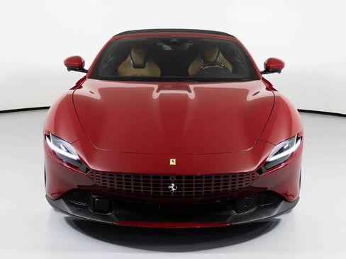 Used 2024 Ferrari Roma Spider image 8