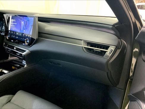 Used 2025 Lexus RX 350 AWD image 19