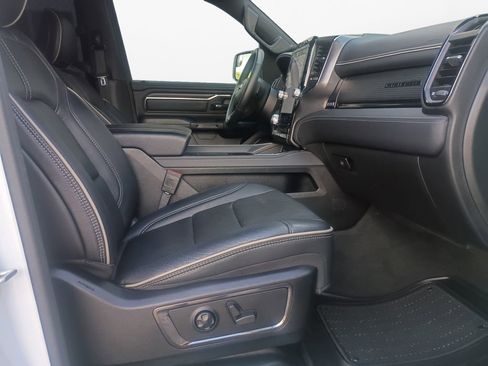 Used 2024 RAM 1500 Limited AWD/4WD image 24