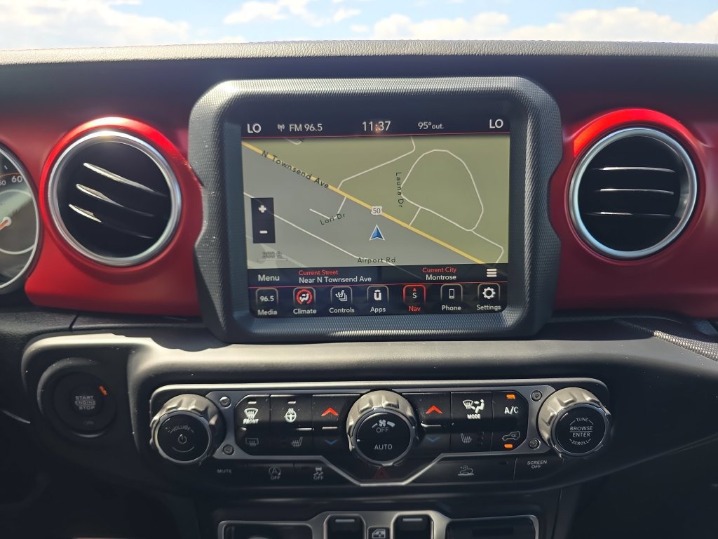 Used 2023 Jeep Gladiator Rubicon w/ LED Lighting Group AWD/4WD image 21