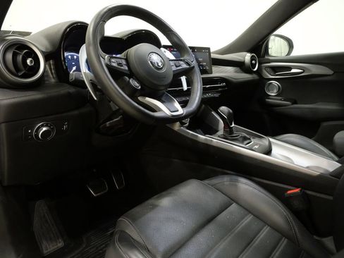 Used 2024 Alfa Romeo Tonale Ti image 12