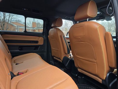 Used 2025 Volkswagen ID. Buzz Pro S image 23