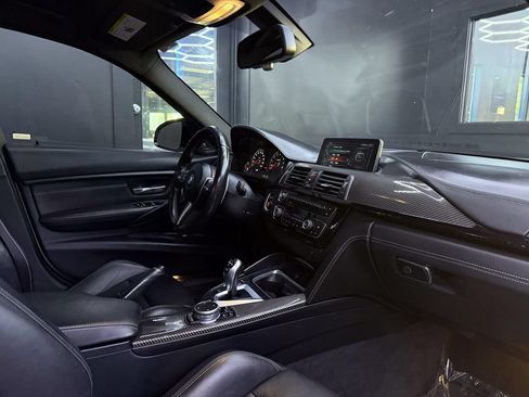 Used 2017 BMW M3 RWD image 27