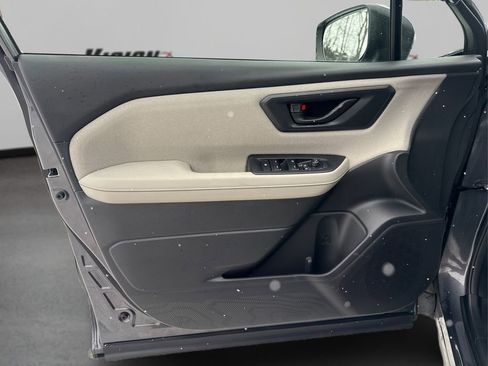 Used 2025 Subaru Forester image 22