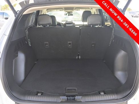 Used 2022 Ford Escape SEL w/ Technology Package image 13