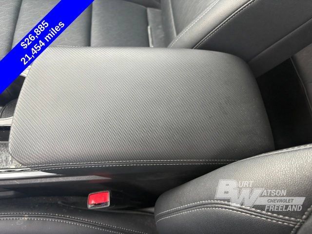 Used 2025 Chevrolet Equinox LT w/ Convenience Package II AWD/4WD image 24