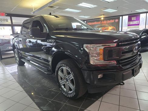 Used 2019 Ford F150 XLT w/ Equipment Group 302A Luxury image 3