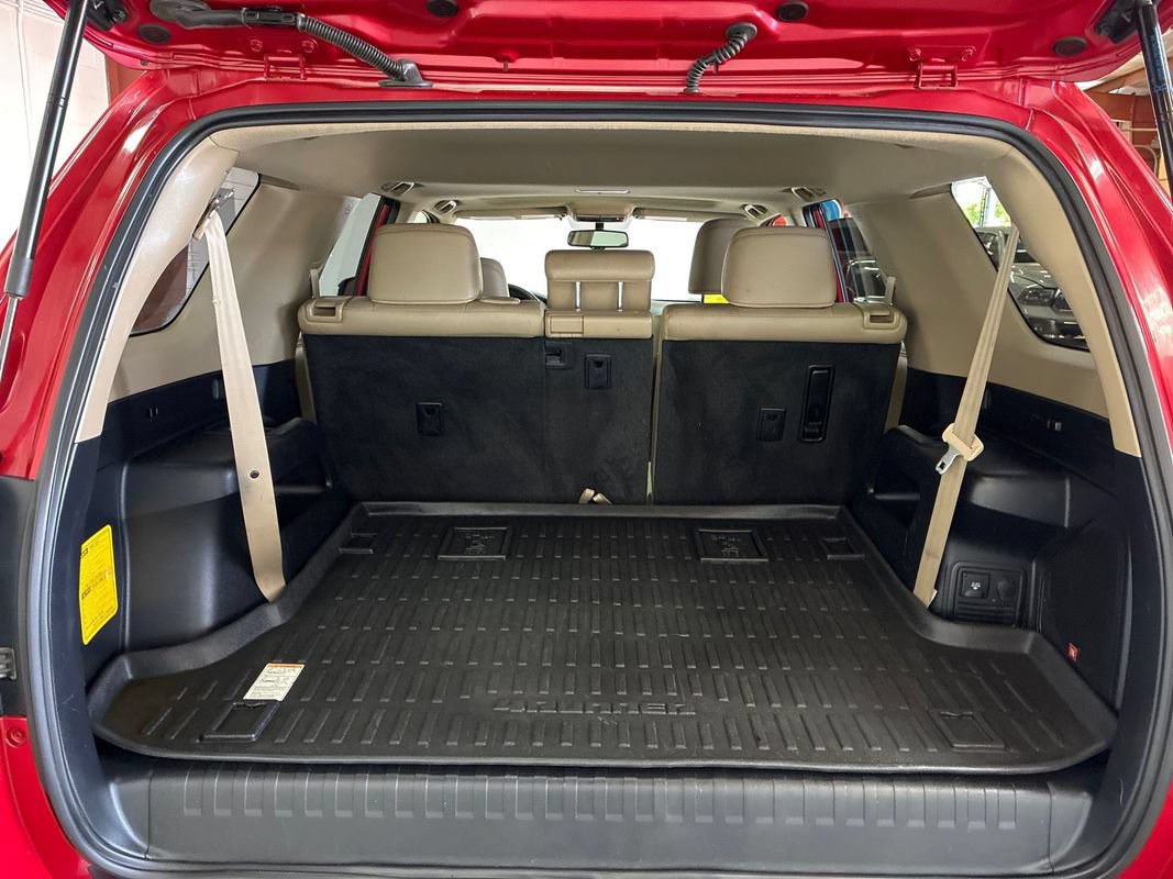 Used 2018 Toyota 4Runner Limited AWD/4WD image 23