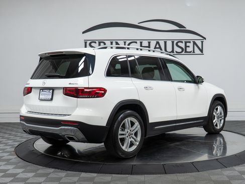 Certified 2021 Mercedes-Benz GLB 250 4MATIC w/ Premium Package image 5