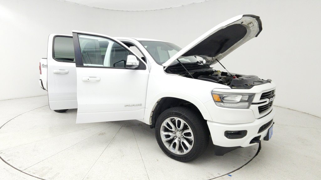 Used 2020 RAM 1500 Laramie w/ Sport Appearance Package AWD/4WD image 9