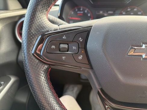 Used 2024 Chevrolet Trax RS image 33
