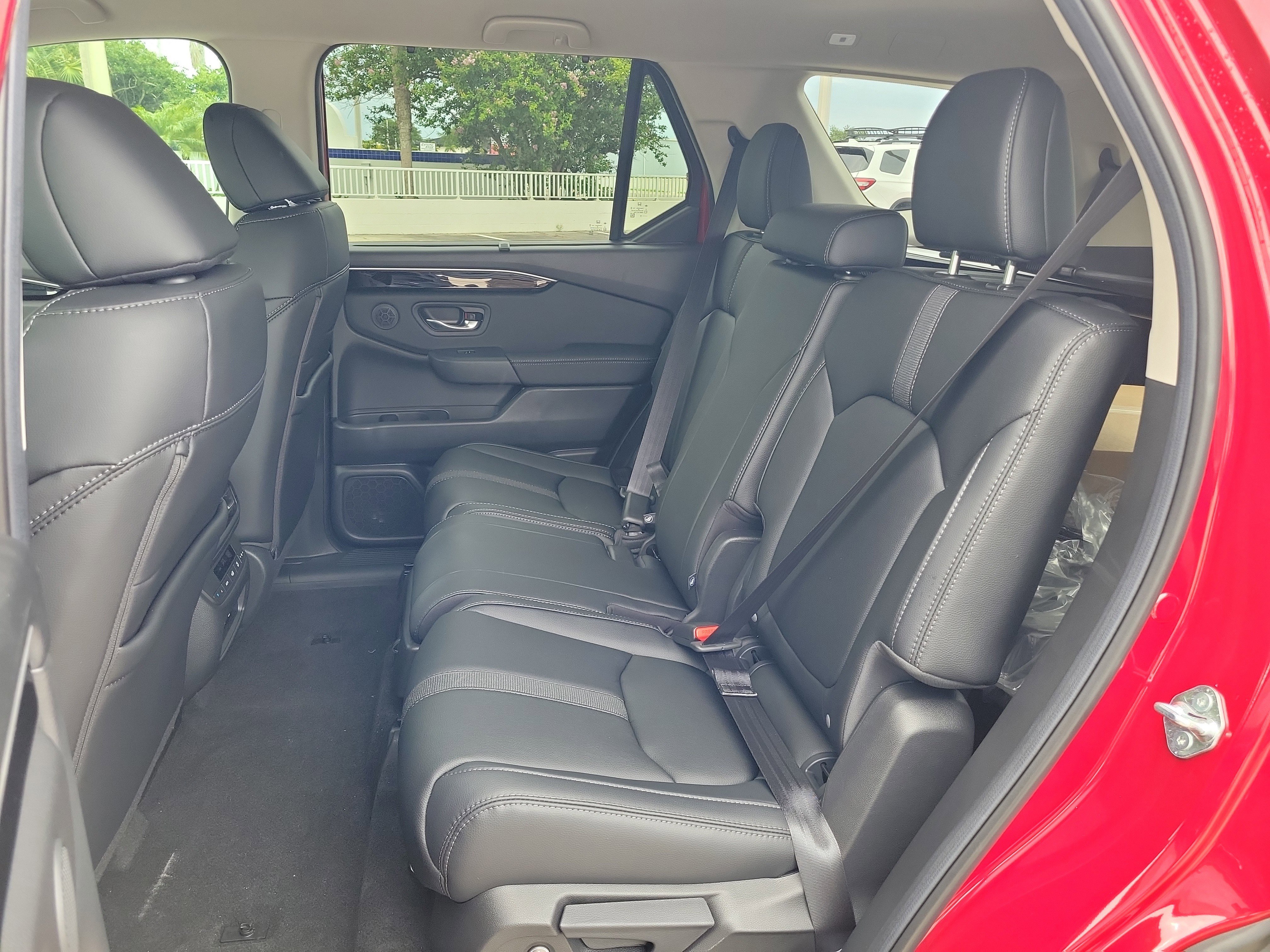 New 2026 Honda Pilot EX-L image 9