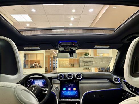 New 2026 Mercedes-Benz GLC 300 image 12