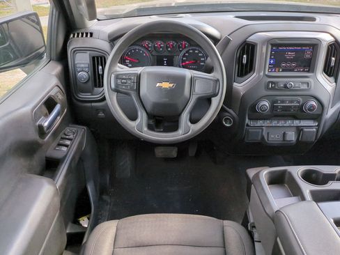Used 2022 Chevrolet Silverado 1500 Custom image 16