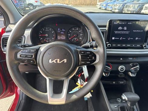 Used 2023 Kia Rio S image 9
