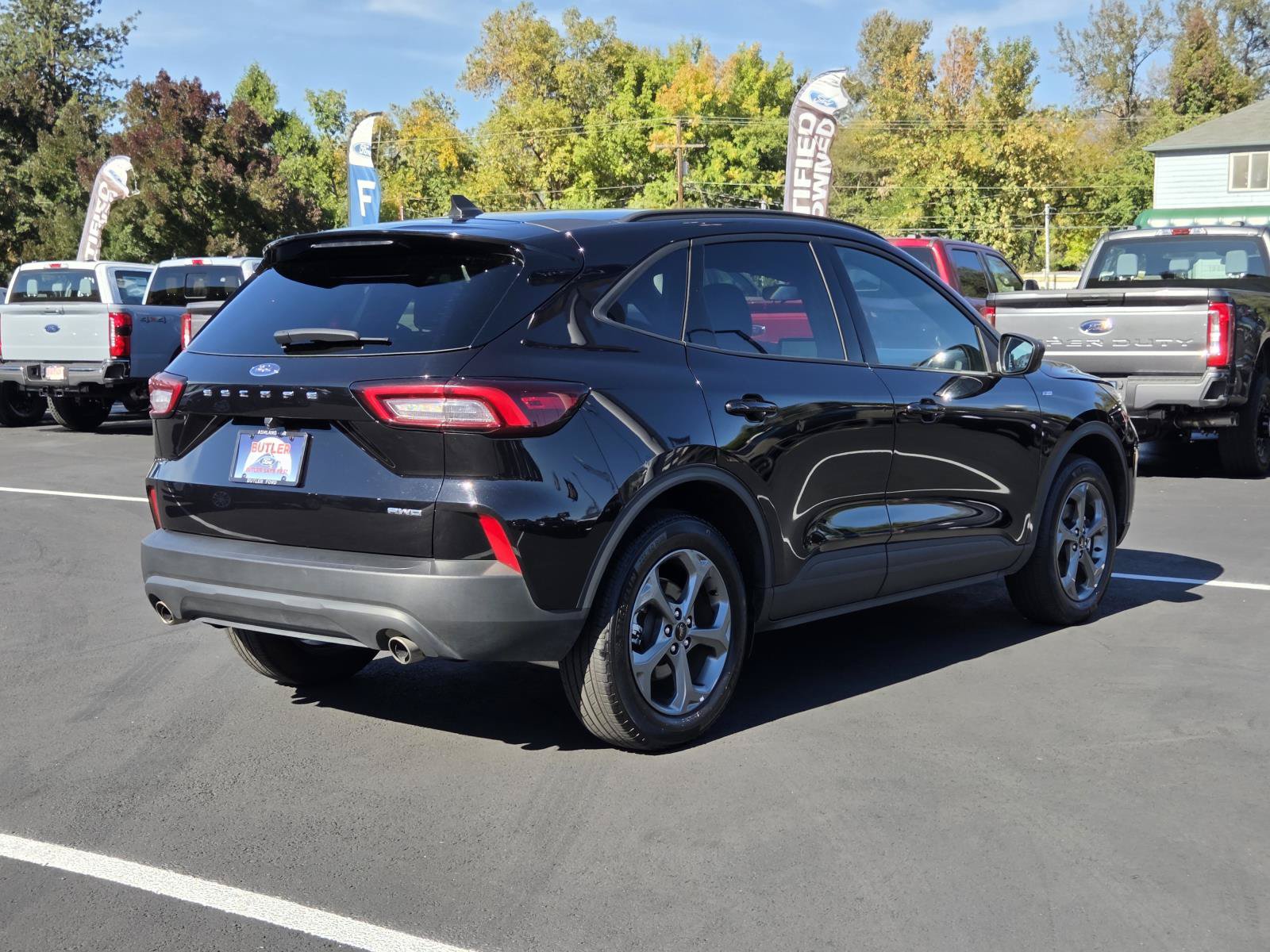 Used 2025 Ford Escape ST-Line AWD/4WD image 5