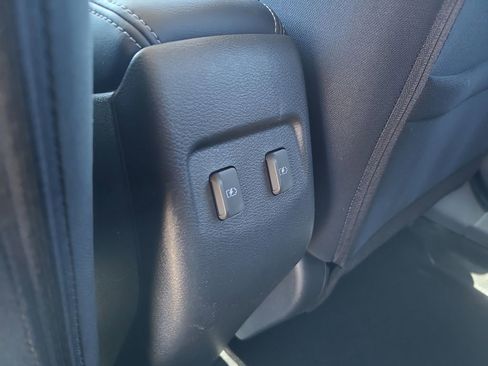 Certified 2024 Nissan Kicks SV w/ Exterior Package image 12