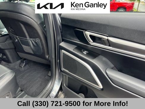 Certified 2024 Kia Telluride S w/ S Sunroof Package AWD/4WD image 59