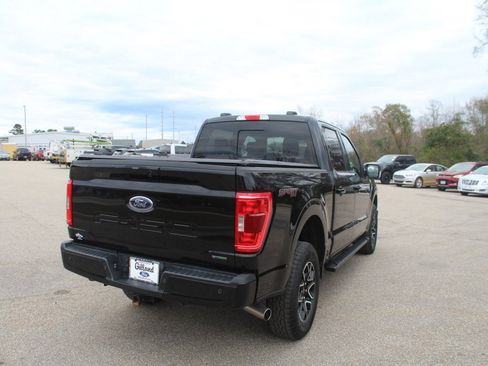 Used 2022 Ford F150 XLT w/ Equipment Group 302A High image 12
