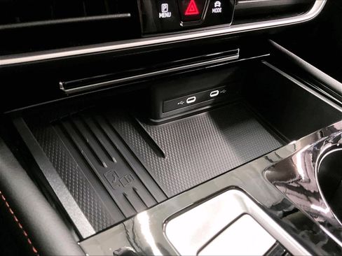 New 2026 Volkswagen Atlas Peak Edition image 22