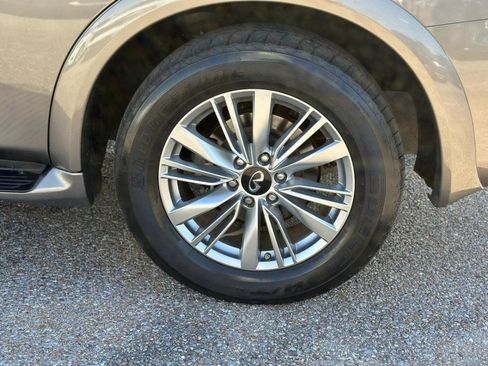 Used 2018 INFINITI QX80 Base image 10