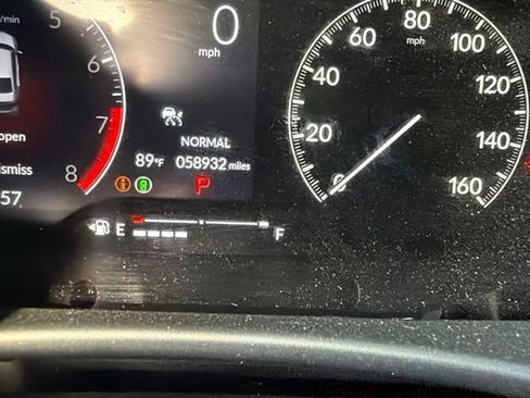 Used 2024 Honda Civic Sport image 5