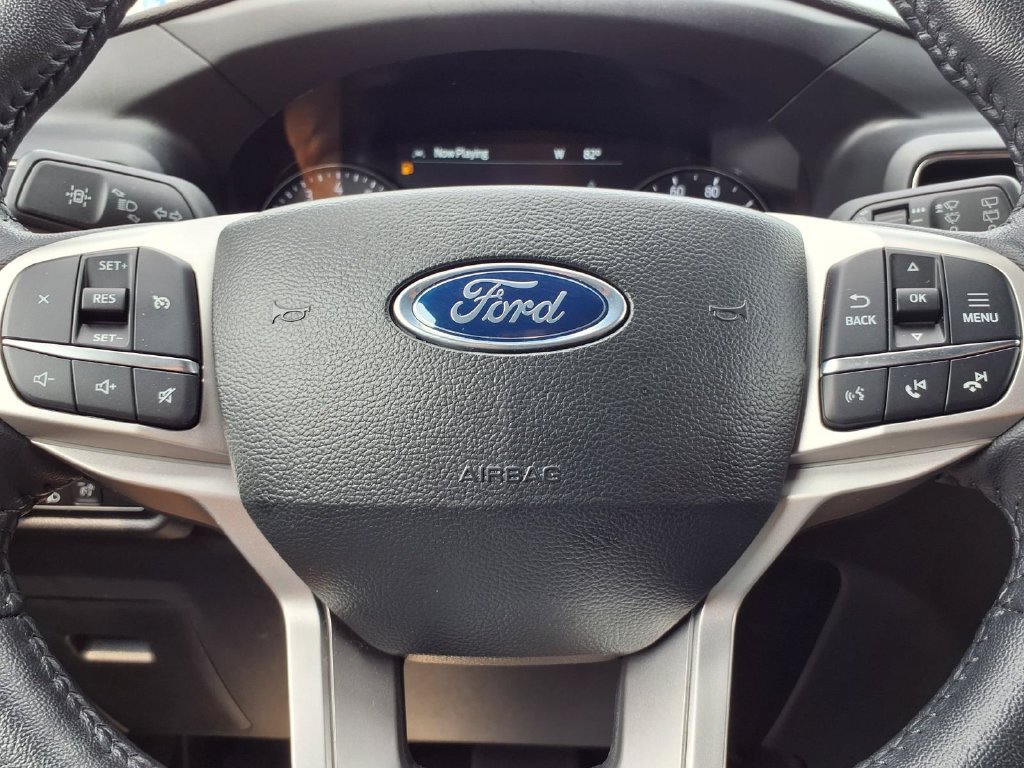 Certified 2023 Ford Explorer XLT w/ Equipment Group 202A AWD/4WD image 20