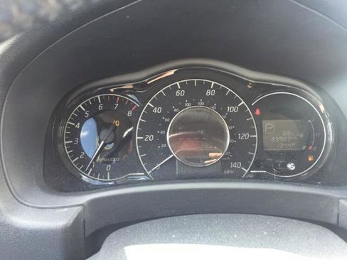 Used 2015 Nissan Versa Note SV image 10