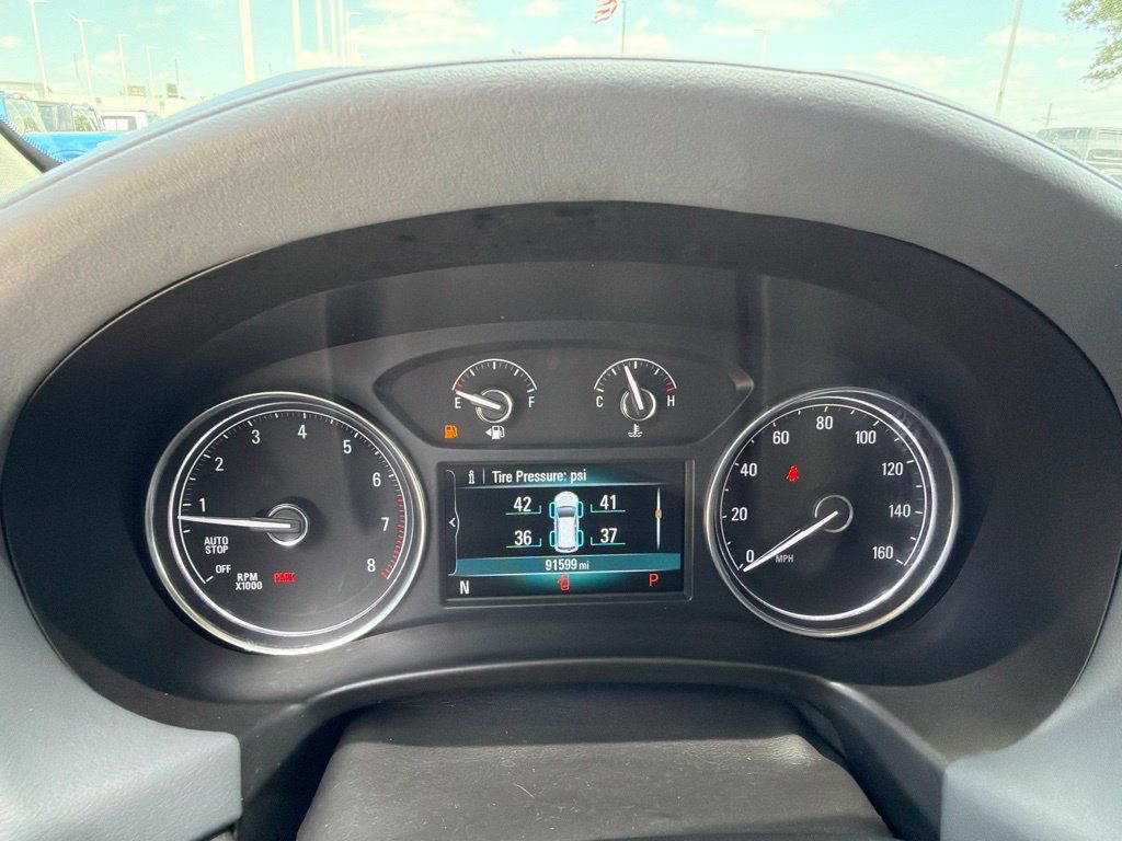 Used 2019 Buick Enclave Essence FWD image 6
