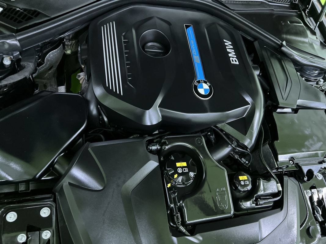 Used 2018 BMW 330e RWD image 18