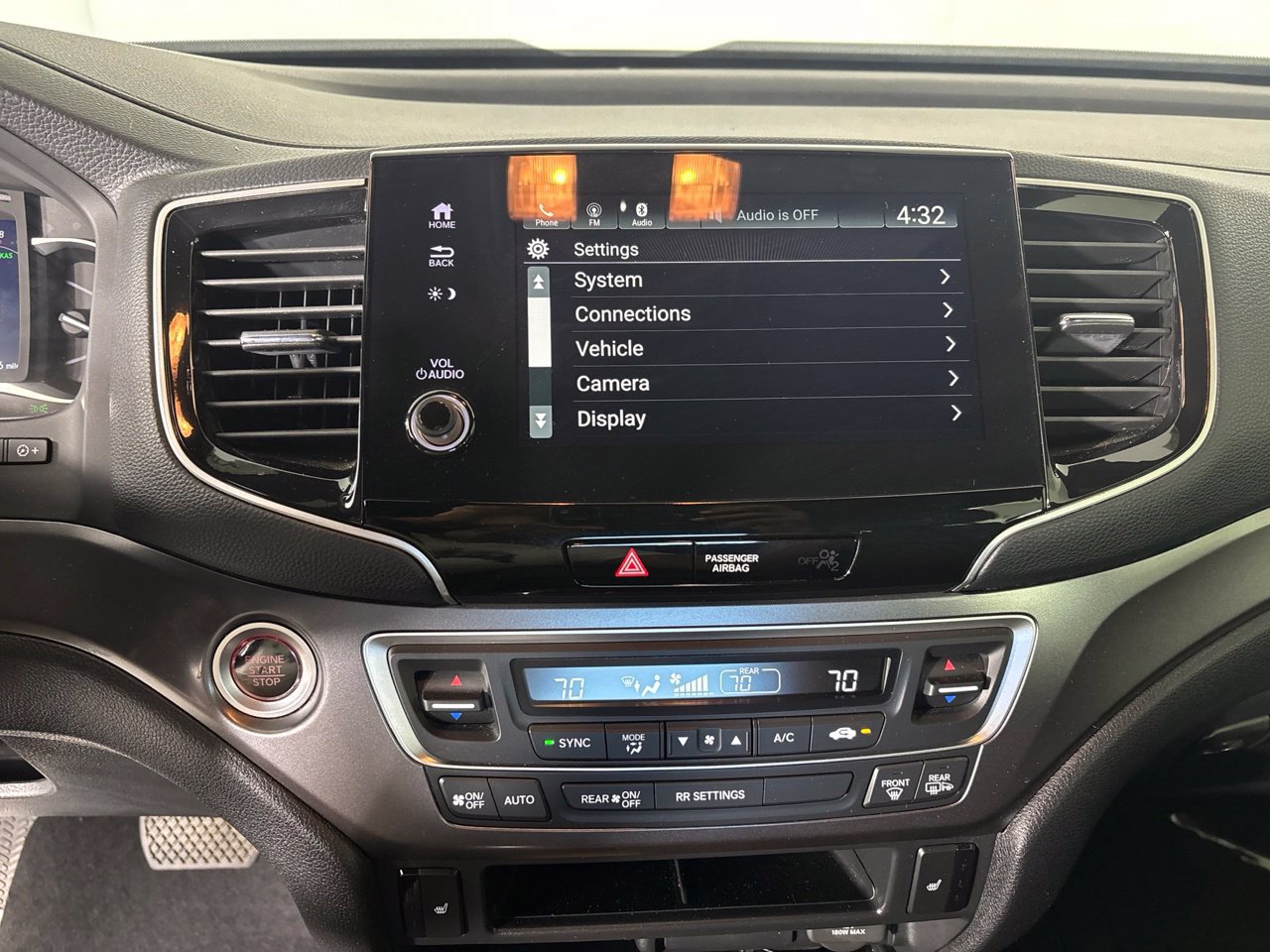 Used 2025 Honda Passport EX-L image 19