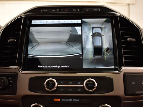 Used 2022 Ford F250 King Ranch w/ Tremor Off-Road Package image 30