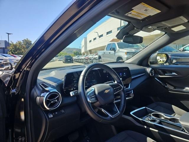 Used 2026 Chevrolet Equinox LT FWD image 10