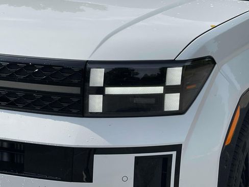 New 2026 Hyundai Santa Fe Calligraphy image 9