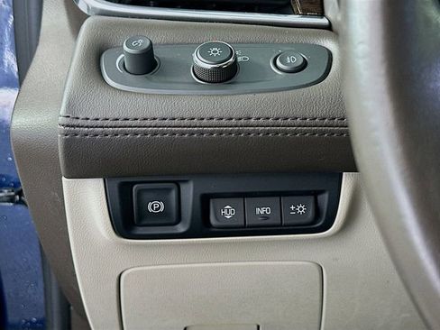 Used 2017 Buick LaCrosse Premium w/ Sun and Shade Package image 10